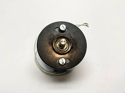 GDAY-050-X20-B21 | Magnet-Schultz Memmingen  DC Rotary Solenoid - Used