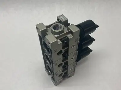 USED SMC MODULAR 3-REGULATOR MANIFOLD 1/4" NPT