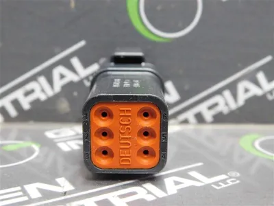 USED DEUTSCH DT04-6P