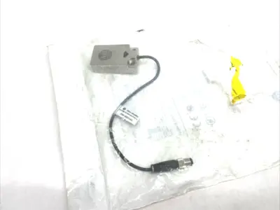 New | in-Stock Allen-Bradley Ser. A Miniature Rectangular Inductive Sensor Proximity Sensors Michigan US | Maverick Industrial Sales #1411537