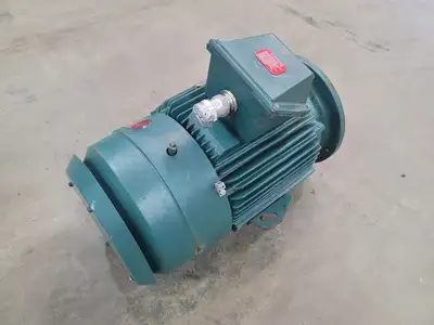 30 hp, 460 volts, 3540 rpm, 286LPH Electric Motor