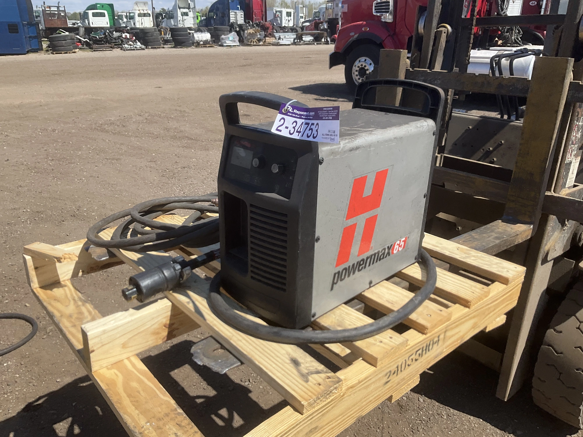 Hypertherm Powermax 65 plasma cutter, 200-480 volt 3 phase electric, has torch lead but not the grou...