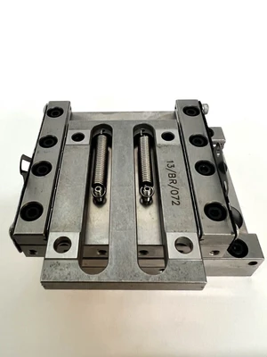 Newport M-462 Crossed-Roller & 562 two axis & Crossed Roller Linear Stage (9969)