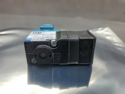 MAC 111B-511JJ Solenoid Valve, 24VDC 4 Watts. 6A-12