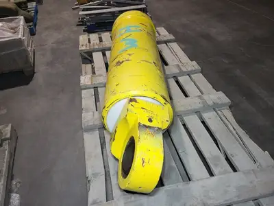 USED KOMATSU EL4831