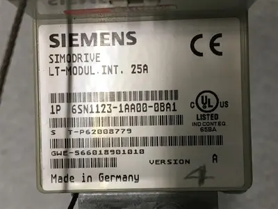 USED SIEMENS 6SN1118-0AA11-0AA1 6SN1123-1AA00-OBA1