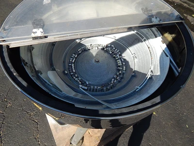 USED OZAF BOWL FEEDER 24" DIAMETER BOWL