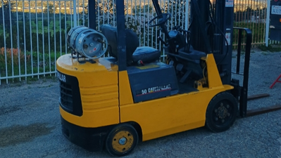 USED 2002 Caterpillar GC25