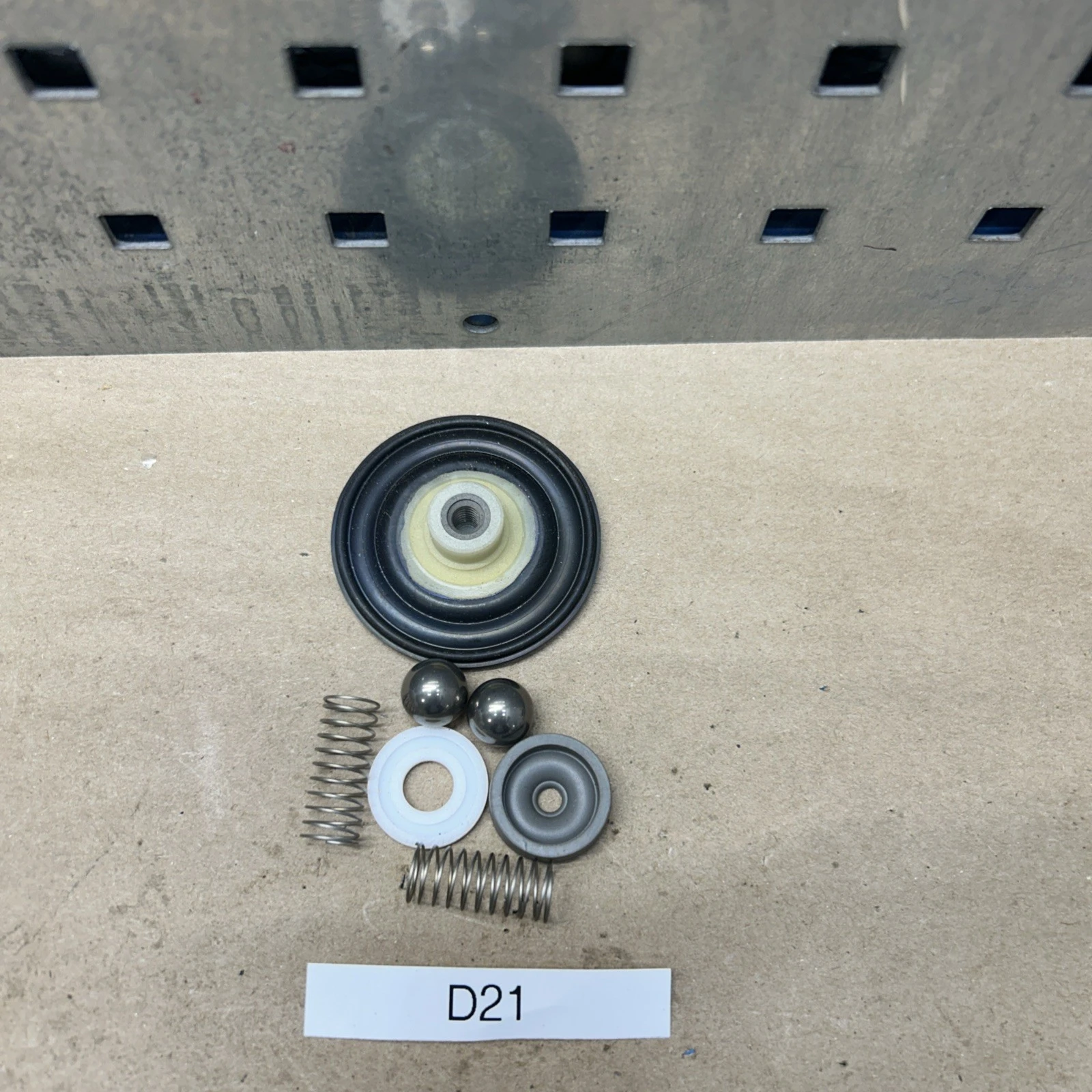NEW LMI SP76PB