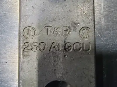 USED THOMAS BETTS 60256
