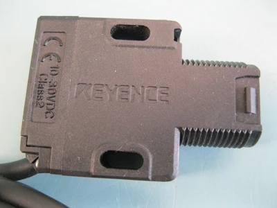 USED KEYENCE PZ-G61B