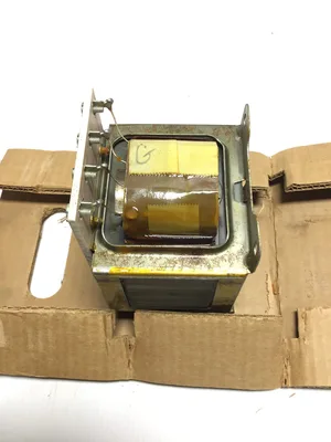 General Electric 9T58B2809 Dry Type Transformer kVA .375 Hz 60 PH 1 IS12