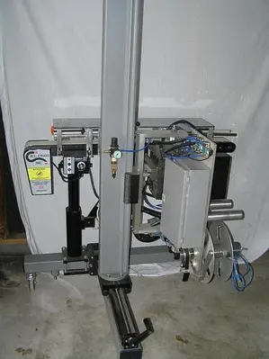 USED LABELPACK 410