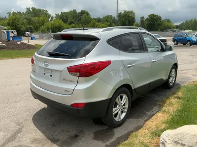 USED 2011 HYUNDAI TUCSON