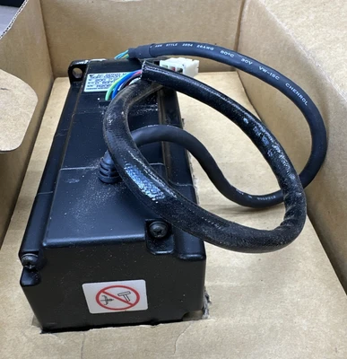 NEW Yaskawa SGM-02A314B