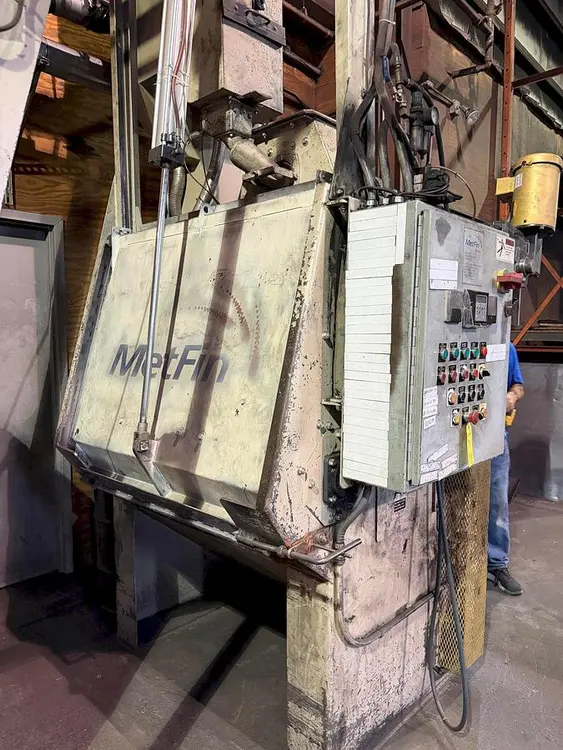 Used METFIN 5 CUBE Tumble Shot Blaster (Tumblast) Pennsylvania US | Shot Blasting Equipment #1556380