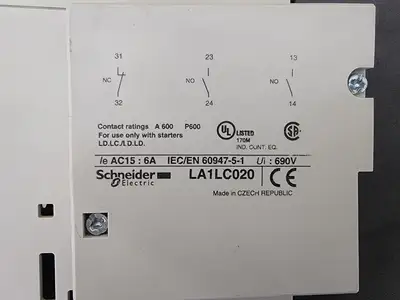 Used SCHNEIDER ELECTRIC LD4LD030FC Switchgears British Columbia CA | Lenmark #239429