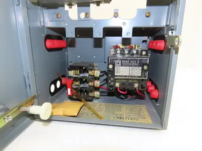 Square D MCC Bucket Motor Starter 5Hp Size 1 Disconnect 3 Pole 440V