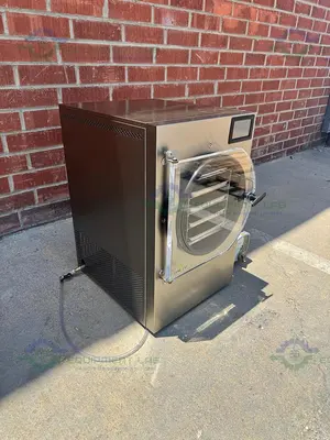 USED HARVEST RIGHT HRFDM BENCHTOP FREEZE DRYER / LYOPHILIZER W/ PUMP 3/4 HP