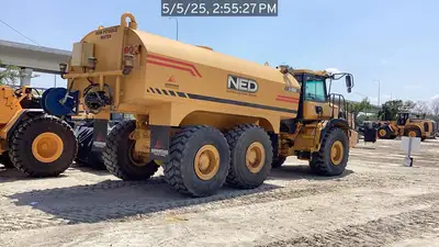 Used BELL B30E Water Trucks Florida US | National Equipment Dealers #1422797