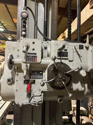GIDDINGS & LEWIS 350-T Horizontal Boring Machines | Tight Tolerance Machinery (4)