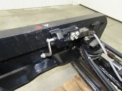 Toyota 7FBCU25 Electric Forklift Mast 3-Stage 189" Lift Sideshift Class II