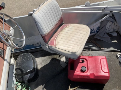 USED 1979 CREST 29-22