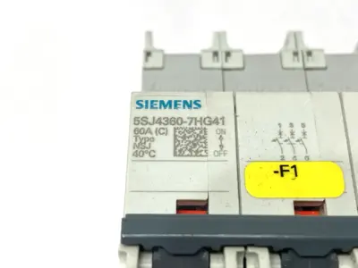 USED SIEMENS CIRCUIT BREAKER 3P 60A W/ 5ST3010-0HG AUXILIARY SWITCH