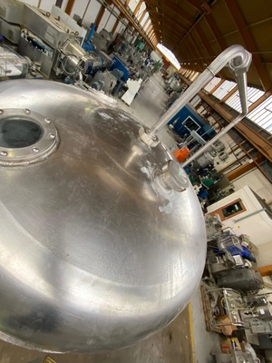 USED Stainless Steel Tank 2,000 Litre