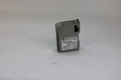 USED ALLEN BRADLEY 1769-OB16