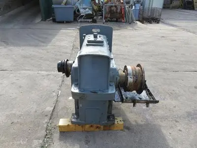 Santasalo 250 KW Gear Reducer