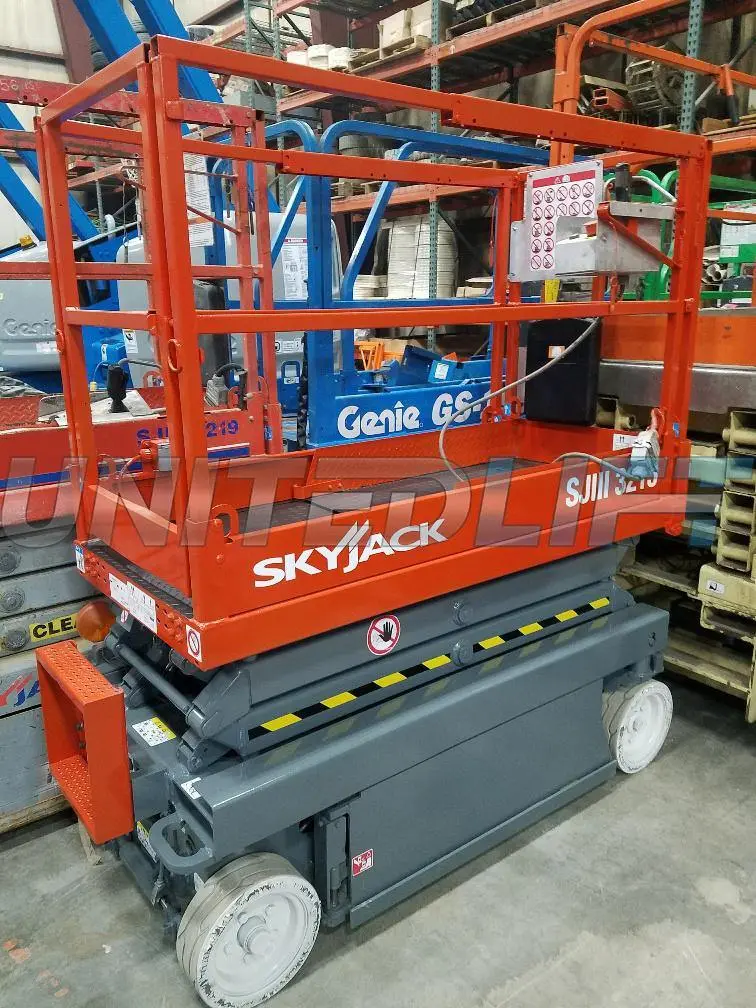 Used 2012 Skyjack SJIII 3215 Scissor Lifters New York US | United Lift #1446587