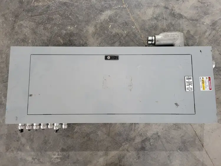 Used CUTLER-HAMMER PRL1A Switchgears British Columbia CA | Lenmark #913776