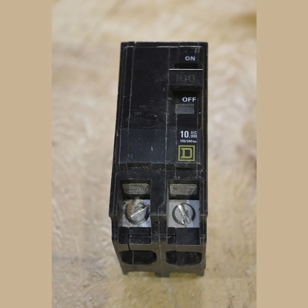 Square D 2 Pole 100 Amp Breaker