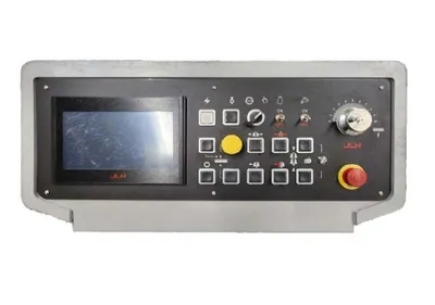 JLH H-420PRO Horizontal Band Saws | Precision Cutting Solutions (5)