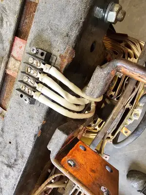 USED MGE 8-77618-33