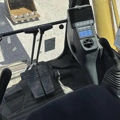 NEW 2025 KOMATSU PC210