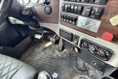 Used 2014 WESTERN STAR 4900 Conventional trucks Virginia US | Proxy Equipment #1385113