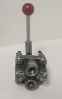 🔥Barksdale 3 Position Aluminum Valve Spring Return to Center