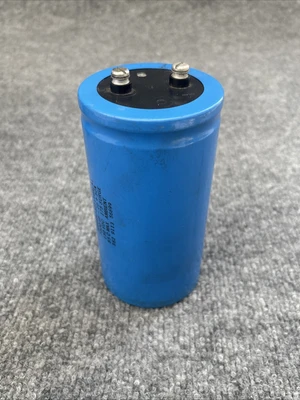 Used Philips 3186GH222T450DMA2 Capacitors California US | Davliegogo LLC #1707619