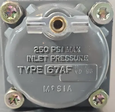 Fisher 67AFR Pressure Regulator 30-60 PSI / 0-60 PSI Loc6C13