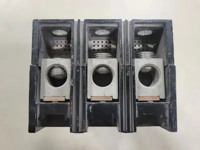 USED SQUARE D KAP36200