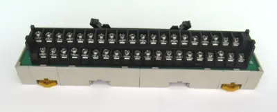 USED OMRON XW2B-40G5
