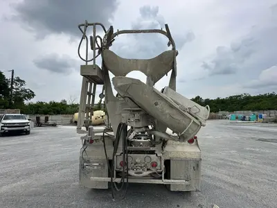 Used 2016 WESTERN STAR 4700 SF Concrete Mixer Trucks Delaware US | Proxy Equipment #1388940