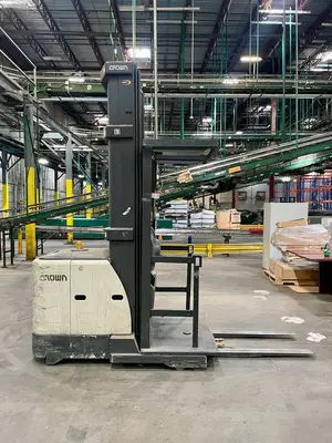 Used 2014 CROWN SP3520-30 Order Pickers Texas US | TB Forklifts #1274893