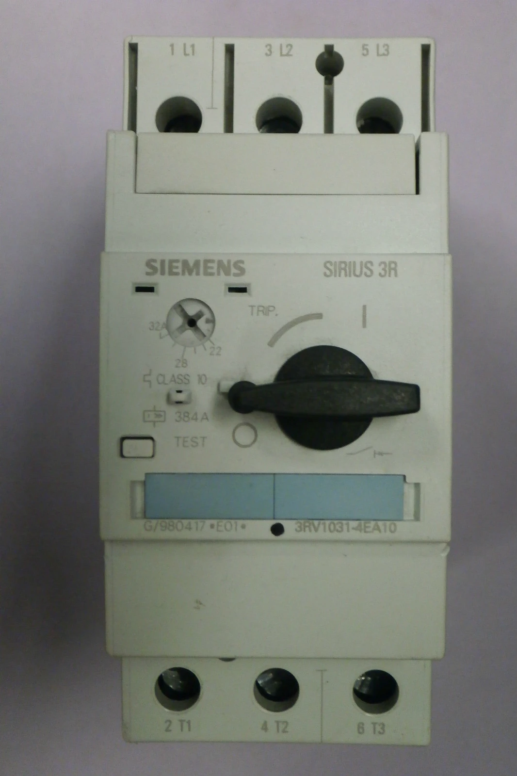 USED SIEMENS 3RV1031--4EA10