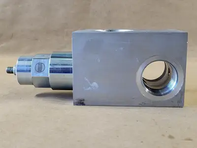 NEW SUN HYDRAULICS 1HV4-A2