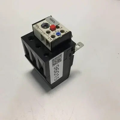 USED SIEMENS 3UA58 00-2U
