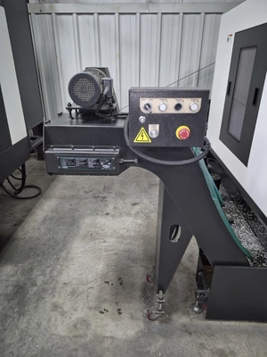 Used 2012 HYUNDAI WIA F 400 Vertical Machining Centers Missouri US | Revelation Machinery #1541195