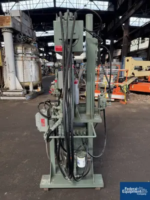 USED Myers Myers Mill, Model VHC-L550-5-1097